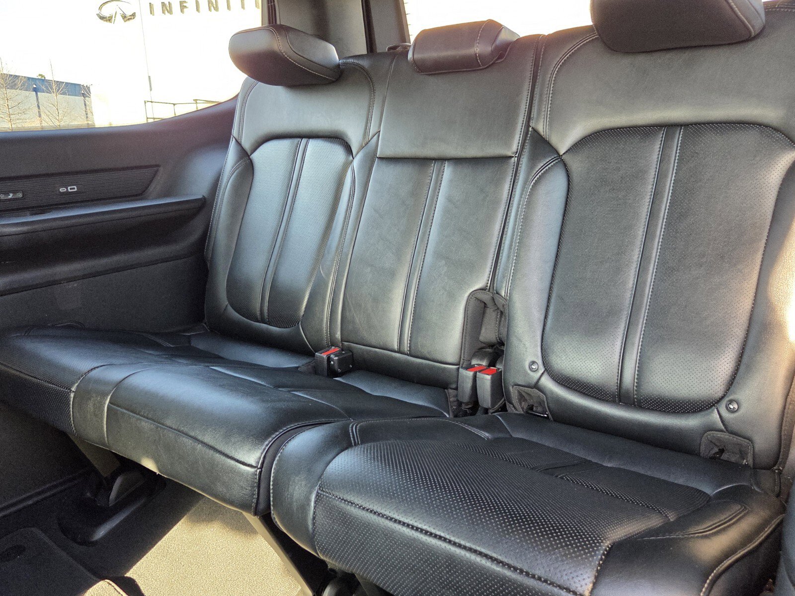 Used 2024 Jeep Wagoneer Series III AWD/4WD image 10