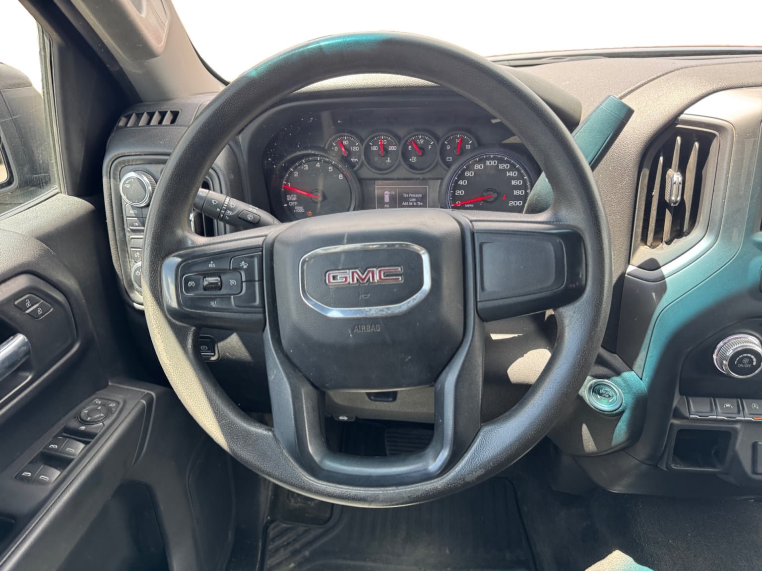 Used 2022 GMC Sierra 1500 Pro w/ Pro Value Package AWD/4WD image 13
