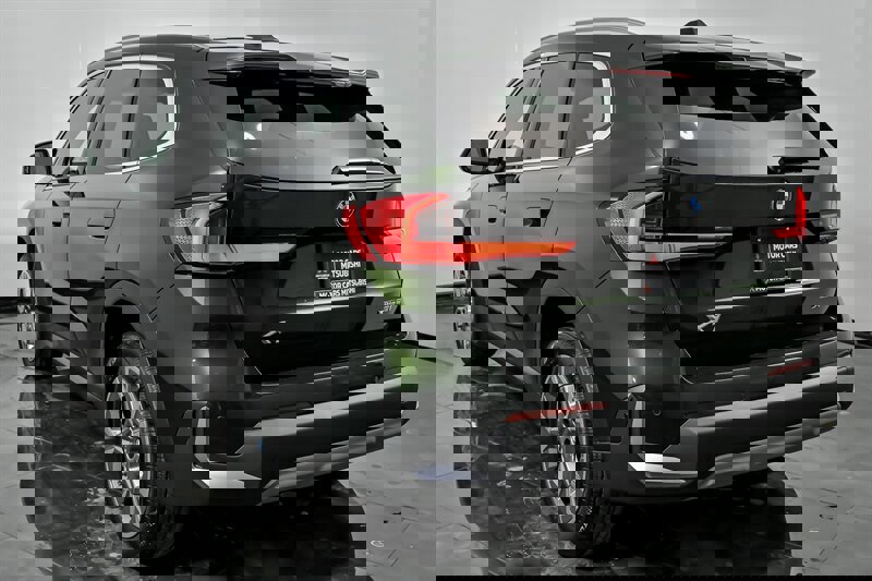 Used 2023 BMW X1 xDrive28i w/ Convenience Package image 8