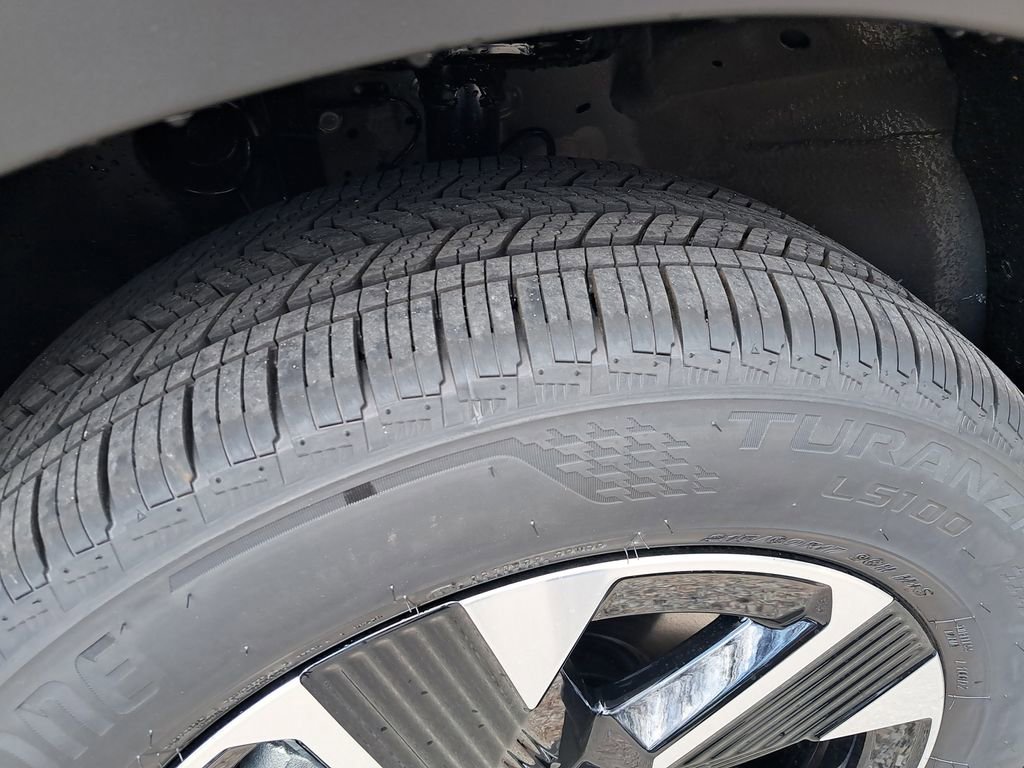 New 2026 Nissan Kicks SV w/ Cold Weather Package AWD/4WD image 29