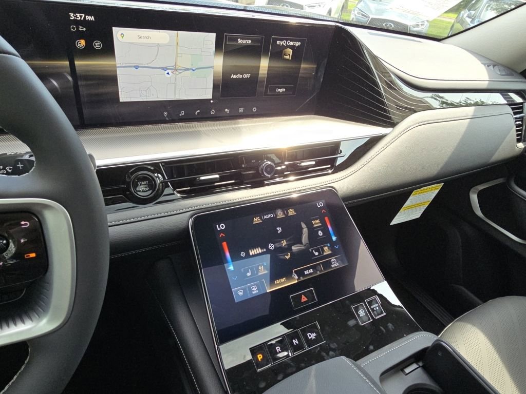 Certified 2025 INFINITI QX80 Luxe w/ Cargo Package image 35