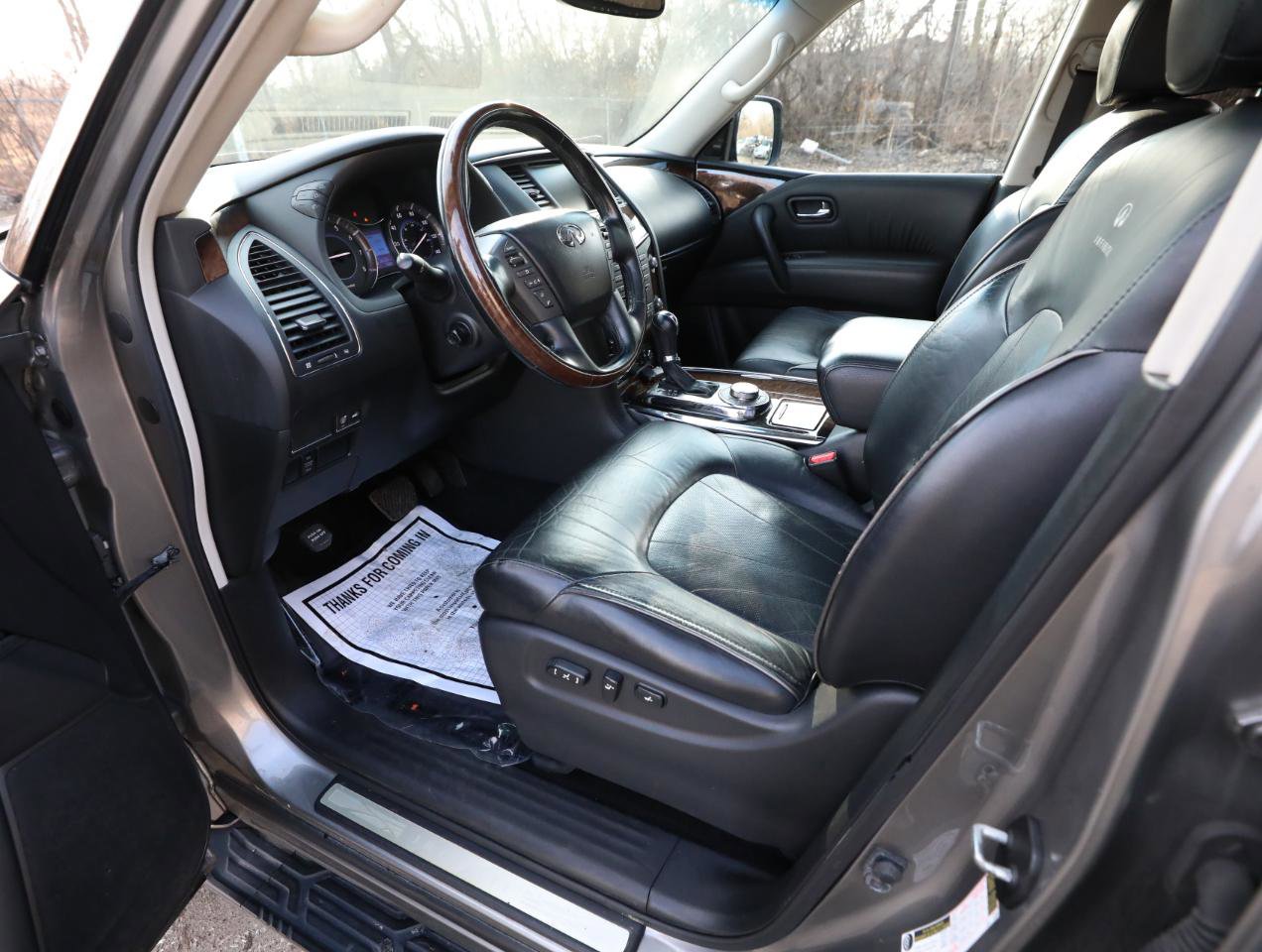 Used 2013 INFINITI QX56 4WD w/ Deluxe Touring Pkg image 20