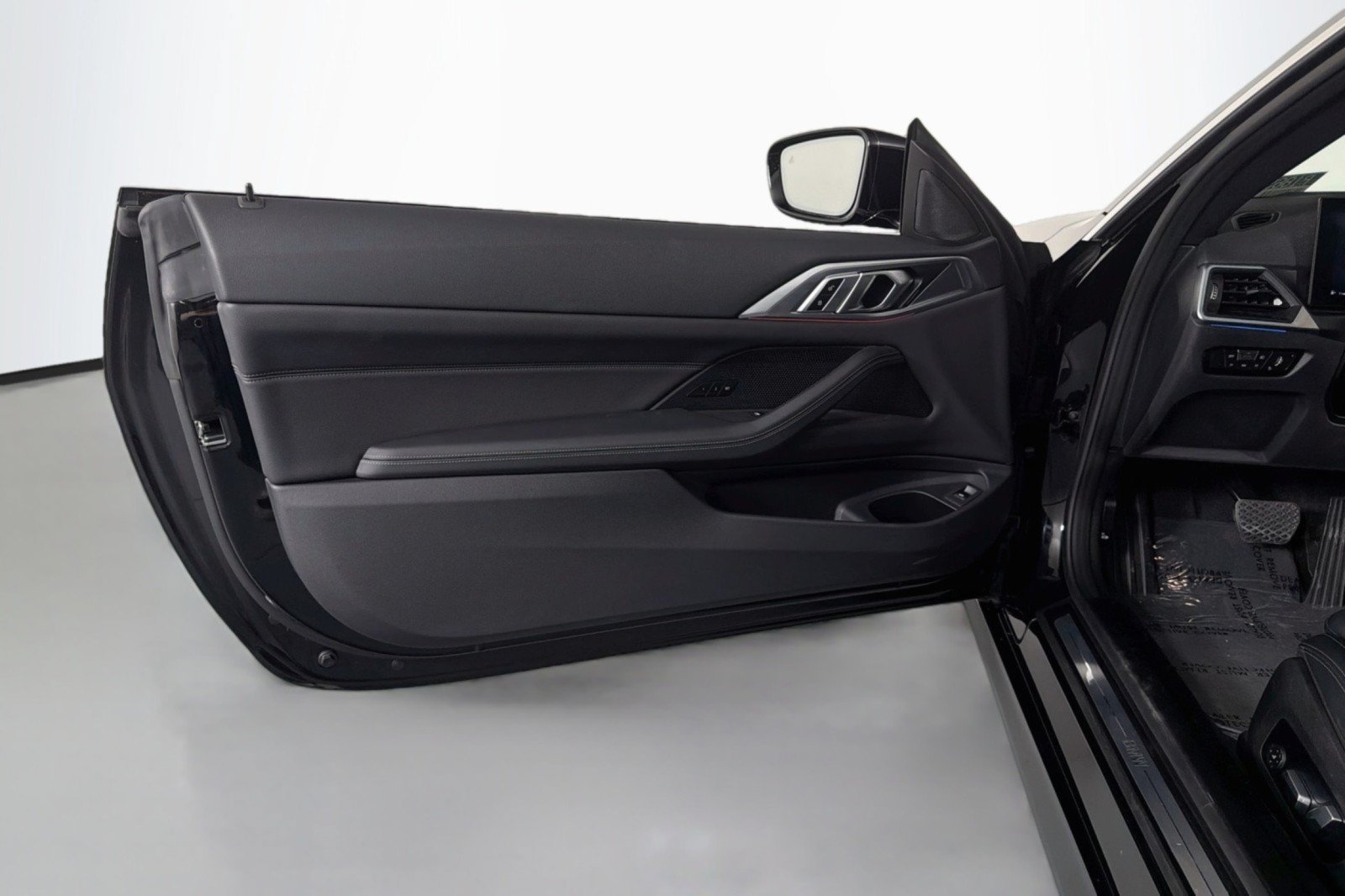 Used 2024 BMW 430i Coupe w/ Premium Package RWD image 22