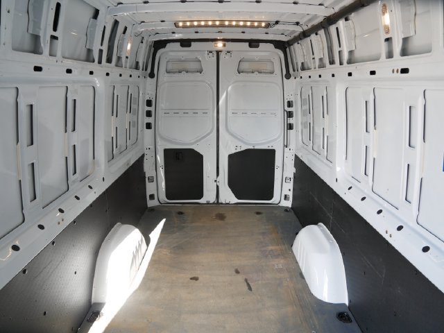 Used 2023 Mercedes-Benz Sprinter 2500 image 16