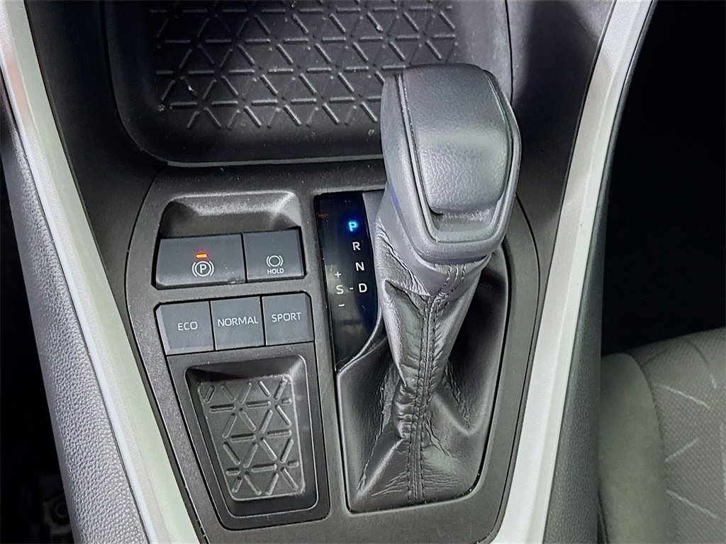 Certified 2023 Toyota RAV4 XLE image 17