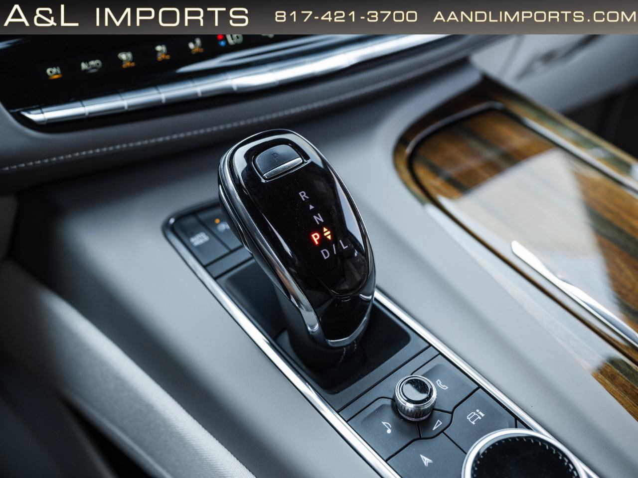 Used 2024 Cadillac Escalade Sport Platinum w/ LPO, ONYX Package AWD/4WD image 12