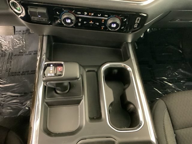 Used 2024 Chevrolet Silverado 1500 LT Trail Boss AWD/4WD image 18