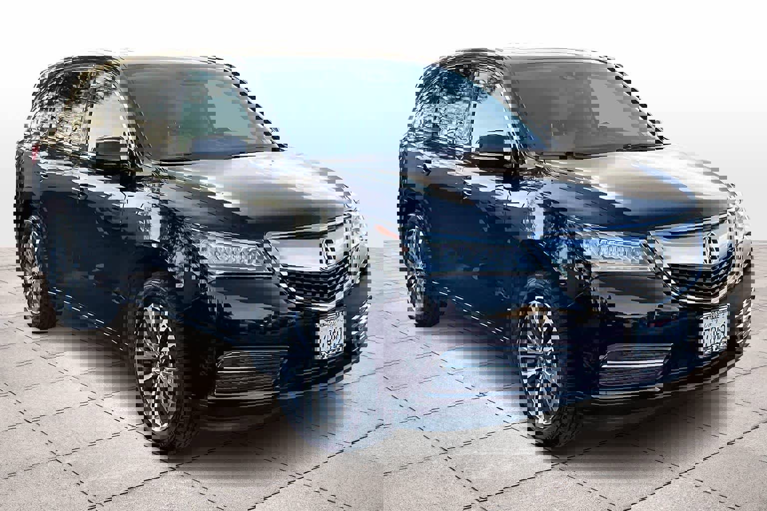 Used 2016 Acura MDX SH-AWD w/ Technology Package image 2