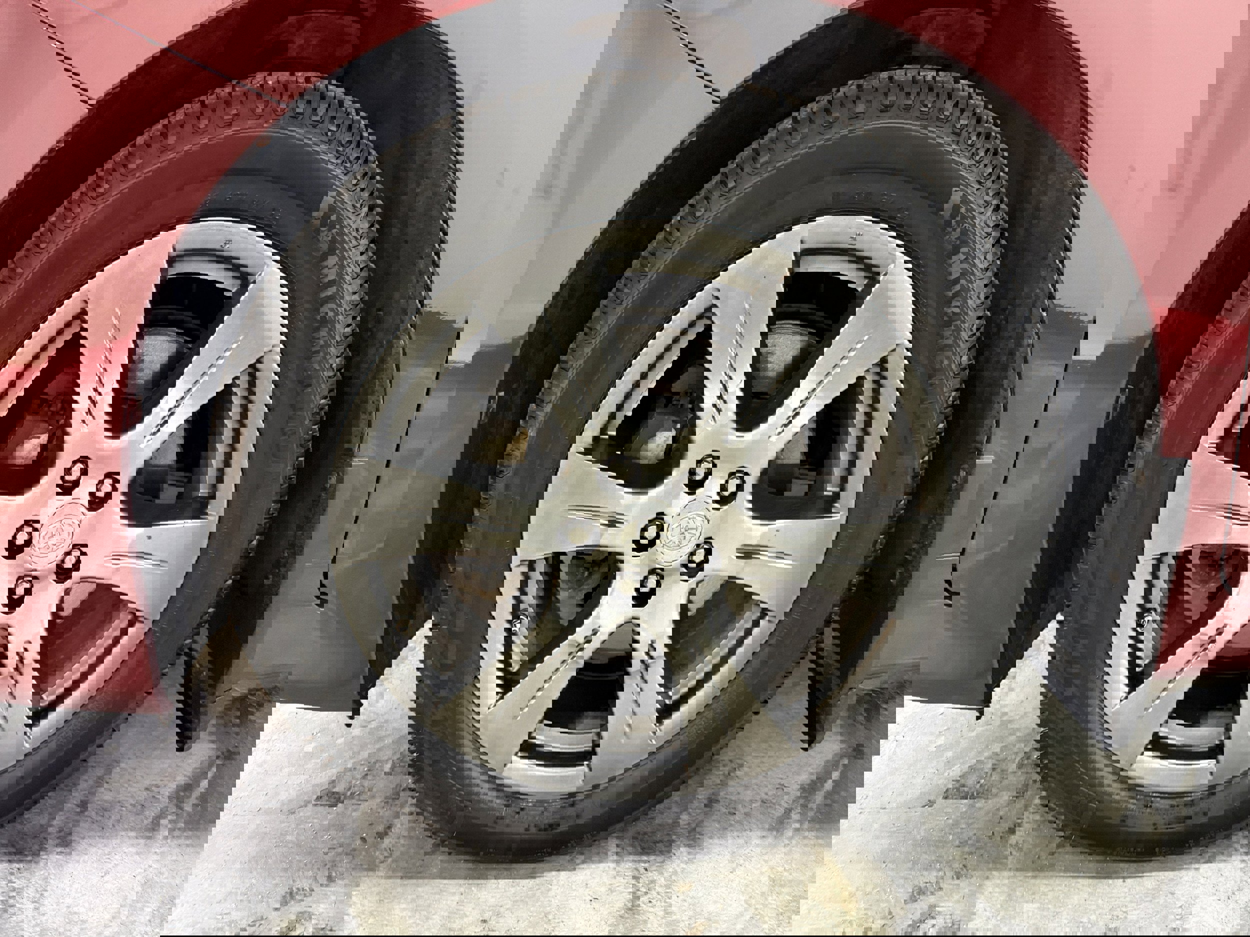 Used 2017 Toyota Sienna SE image 29