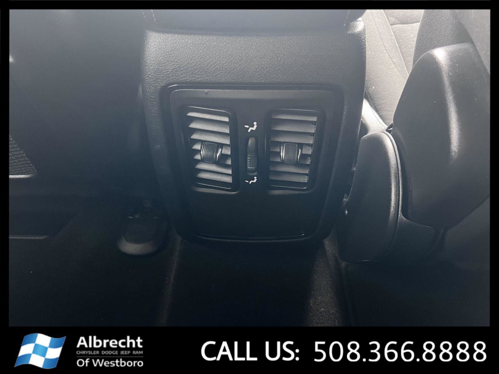 Used 2025 Dodge Durango GT image 25