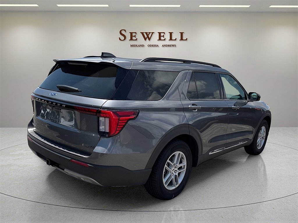 New 2025 Ford Explorer Active w/ Active Comfort Package image 5