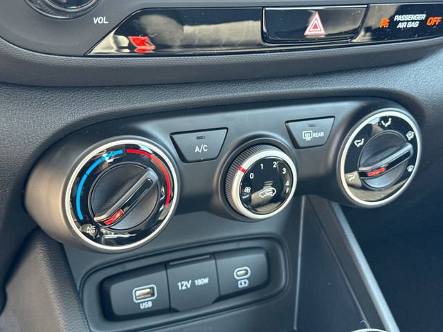 New 2026 Hyundai Venue SE FWD image 19