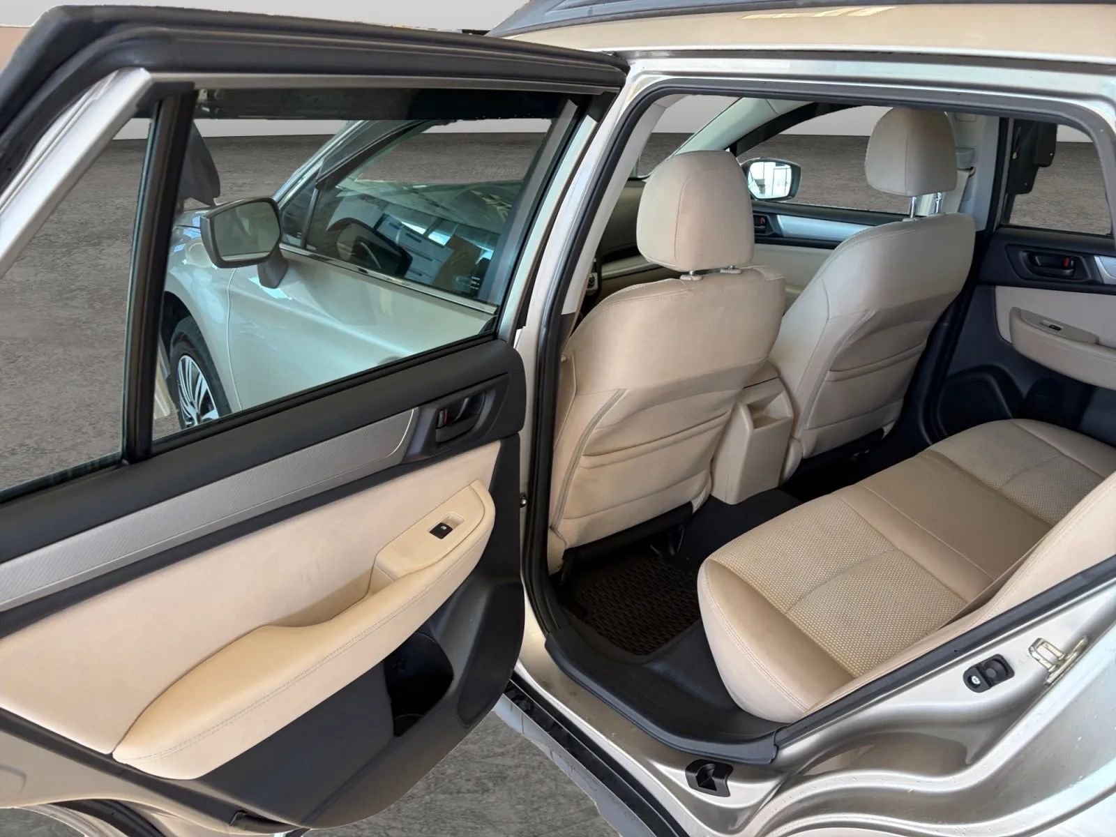 Used 2015 Subaru Outback 2.5i image 45