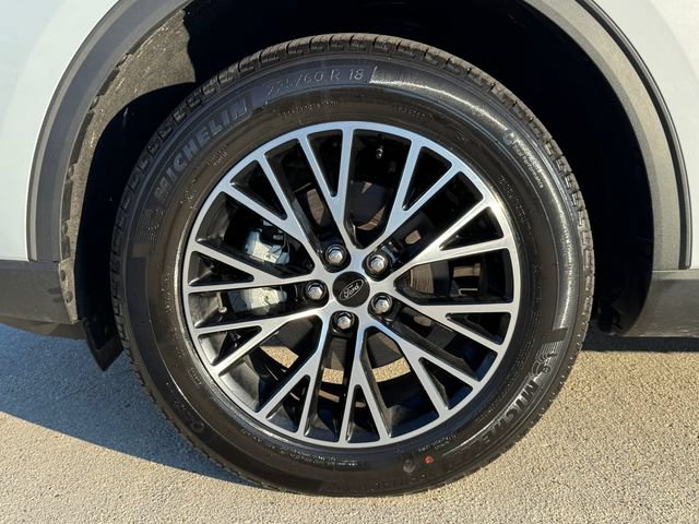 Used 2025 Ford Escape SE w/ PHEV Premium Package FWD image 10