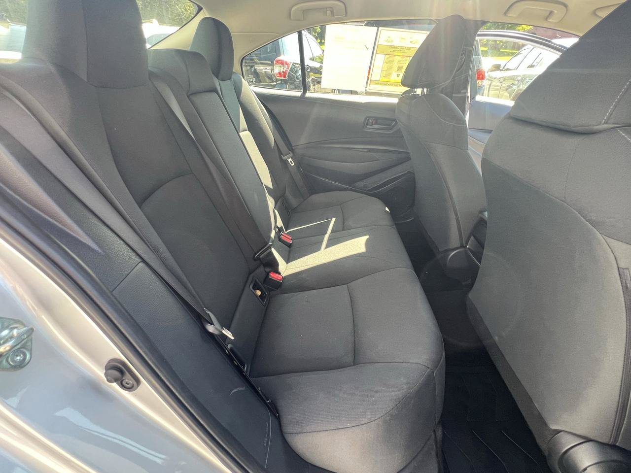 Used 2022 Toyota Corolla LE FWD image 10