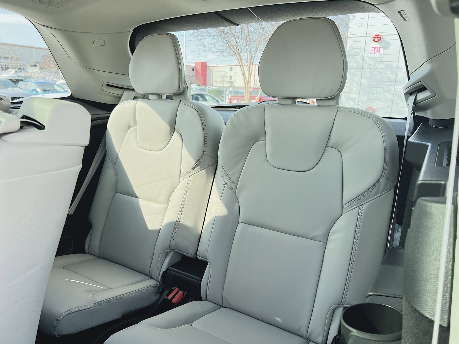 New 2026 Volvo XC90 B6 Ultra w/ Protection Package AWD/4WD image 26
