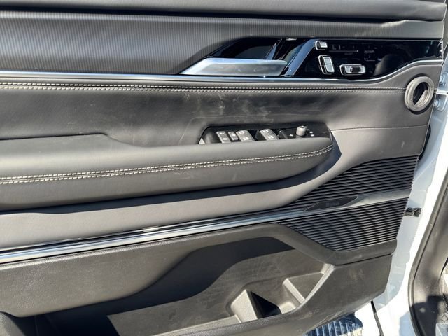 New 2026 Jeep Grand Wagoneer Summit w/ Premium Group III AWD/4WD image 10
