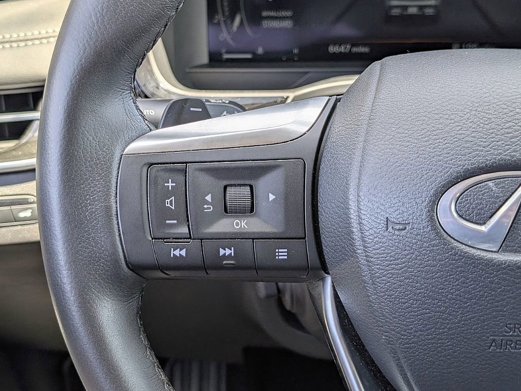 Used 2025 INFINITI QX60 Luxe w/ Lighting Package (N94) image 10