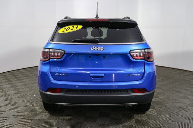 Used 2023 Jeep Compass Limited image 9
