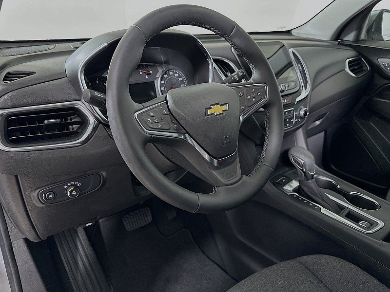 Used 2024 Chevrolet Equinox LT AWD/4WD image 9
