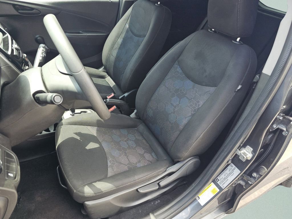 Used 2018 Chevrolet Spark LS FWD image 6