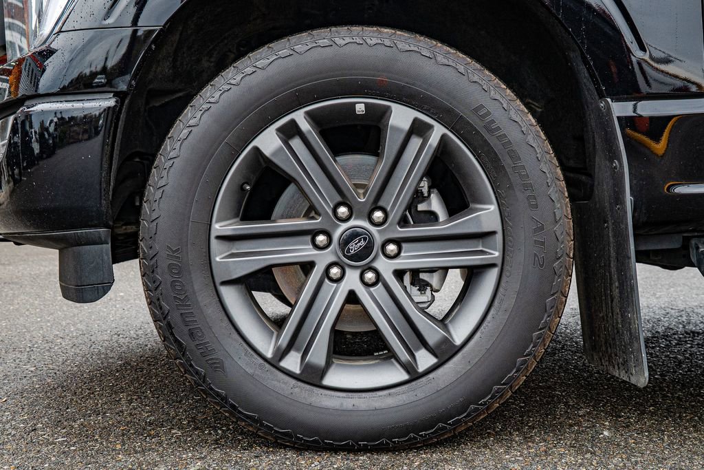 Used 2023 Ford F150 Lariat w/ Equipment Group 502A High image 10