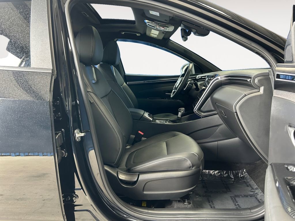 Certified 2024 Hyundai Santa Cruz Limited image 10