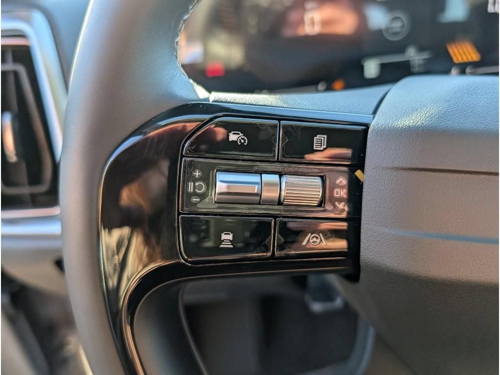 New 2026 Kia Sorento S w/ S Panoramic Sunroof Package FWD image 17