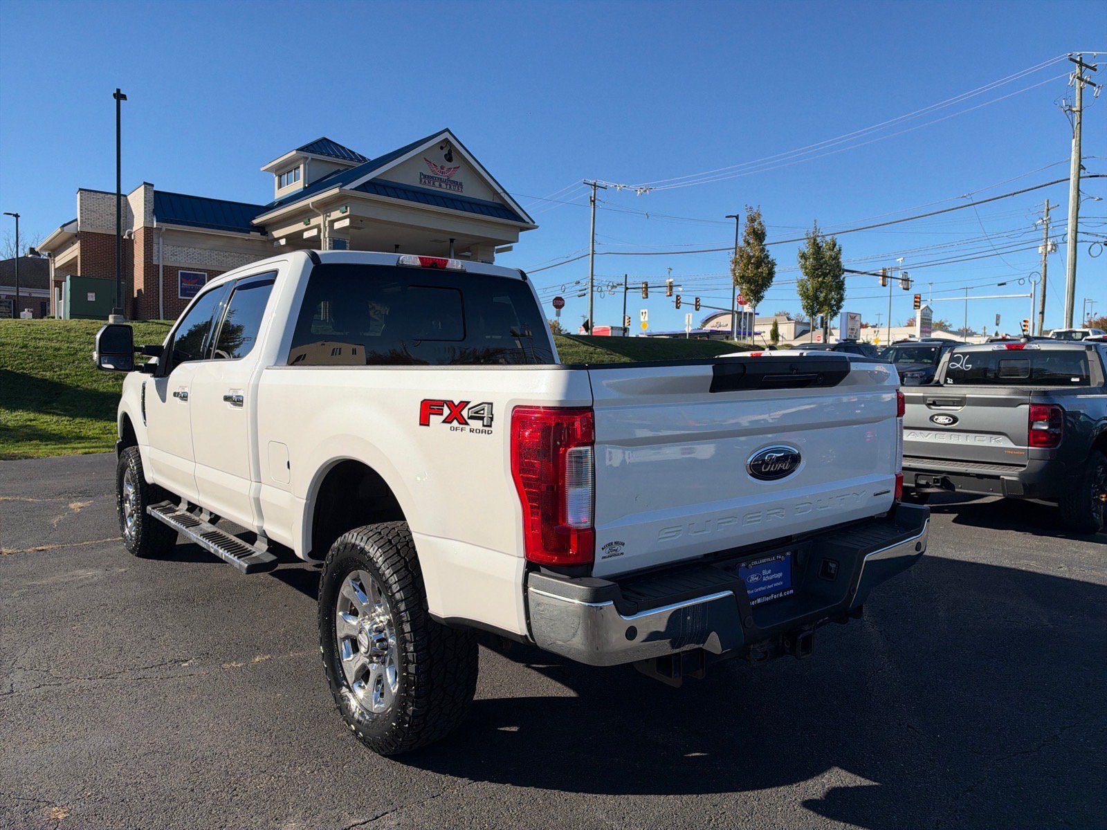Used 2017 Ford F250 Lariat w/ Lariat Ultimate Package AWD/4WD image 11