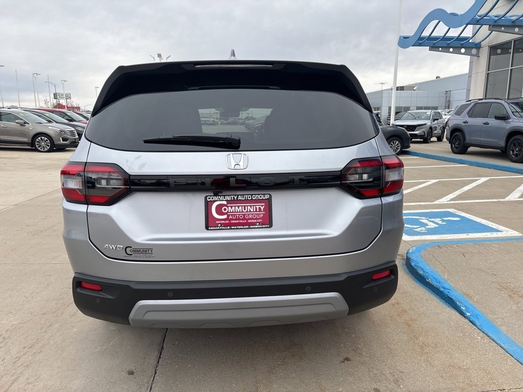 New 2025 Honda Pilot EX-L image 4