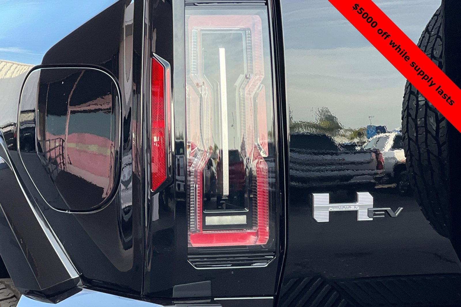 New 2025 GMC Hummer EV 2X image 7