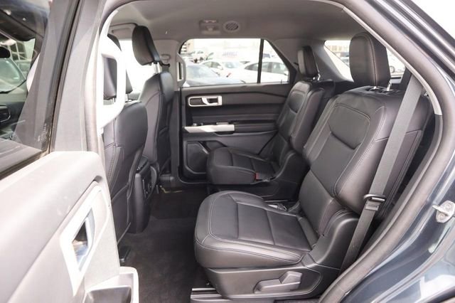 Certified 2024 Ford Explorer XLT w/ Equipment Group 202A AWD/4WD image 10