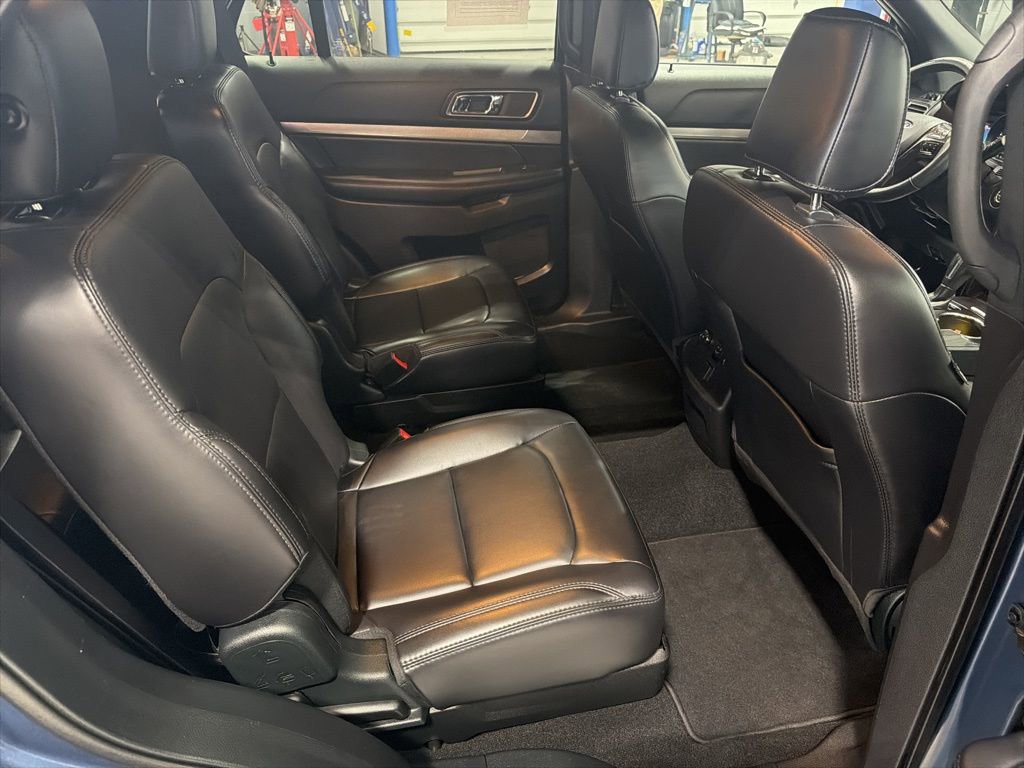 Used 2019 Ford Explorer XLT w/ Equipment Group 202A image 42