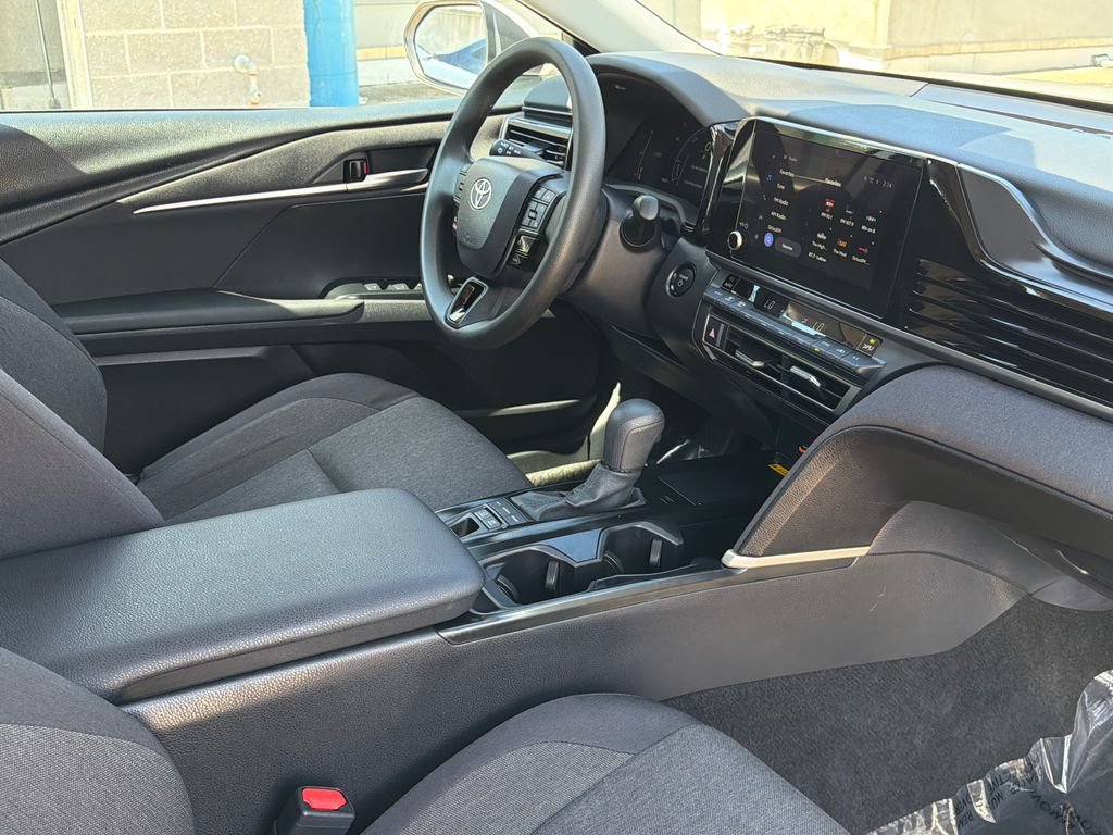 Used 2026 Toyota Camry LE FWD image 11