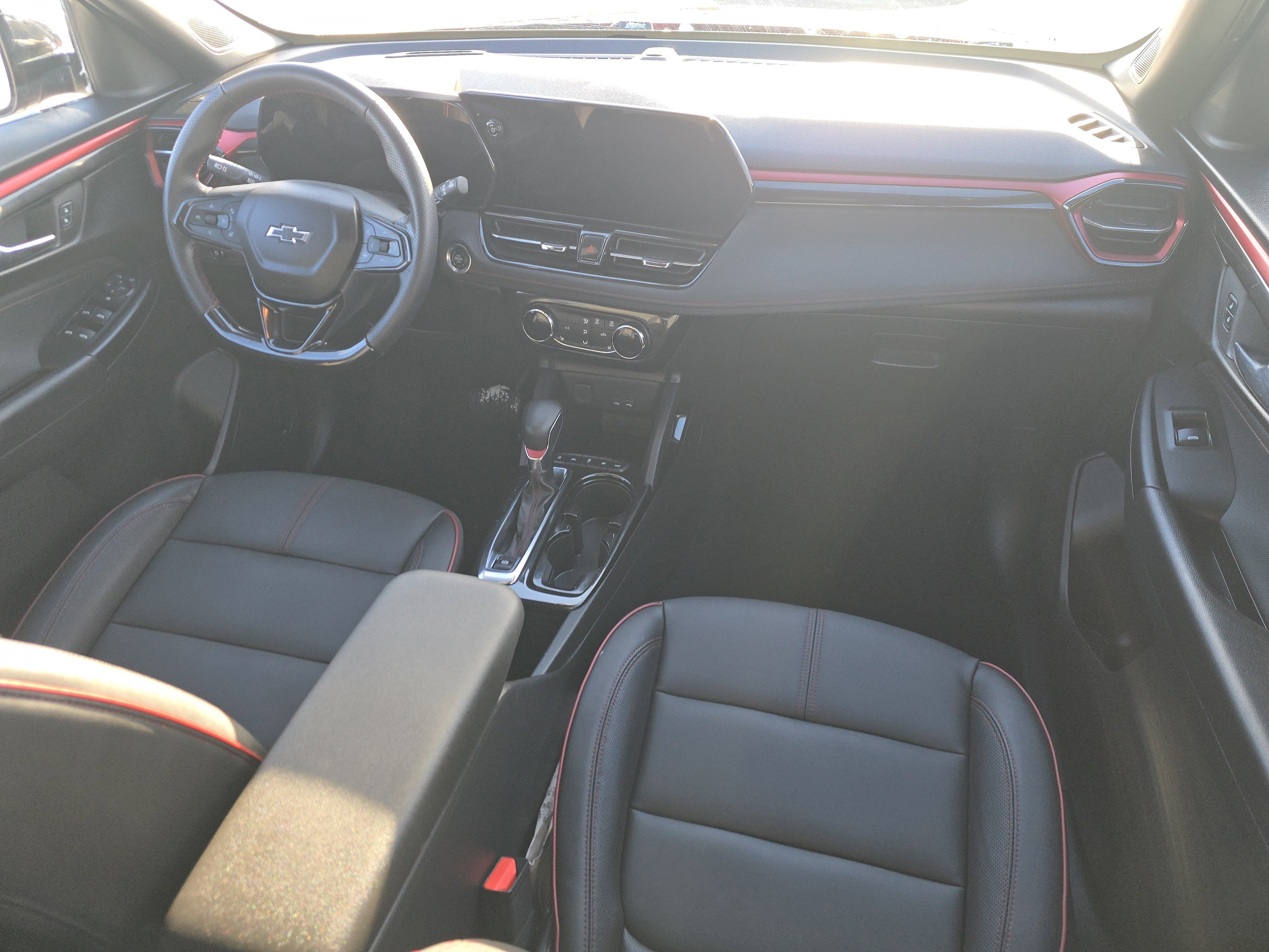 Used 2024 Chevrolet TrailBlazer RS image 17