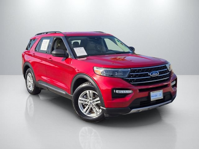Used 2020 Ford Explorer XLT RWD image 1