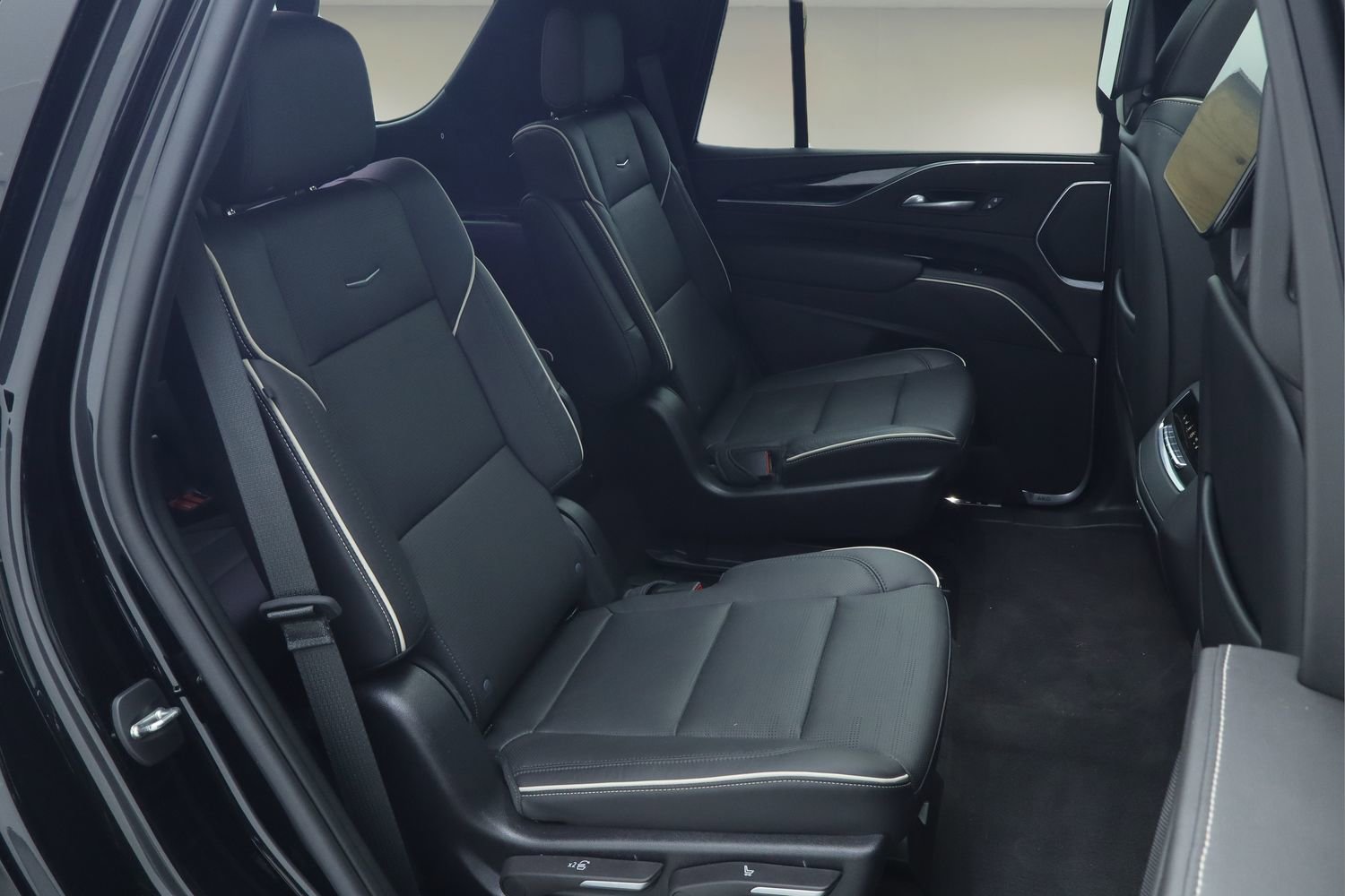 Used 2023 Cadillac Escalade Sport w/ Touring Package image 33