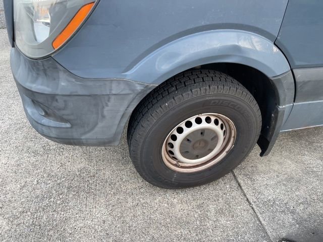 Used 2018 Mercedes-Benz Sprinter 2500 image 4