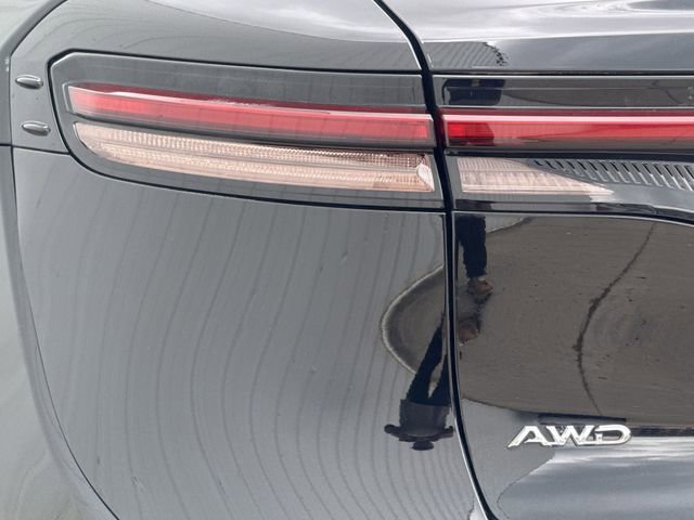 Used 2023 Toyota Crown XLE image 6