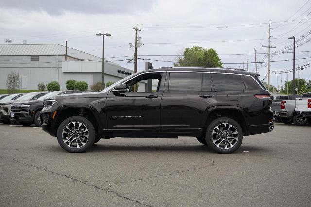 Used 2023 Jeep Grand Cherokee L Overland AWD/4WD image 7