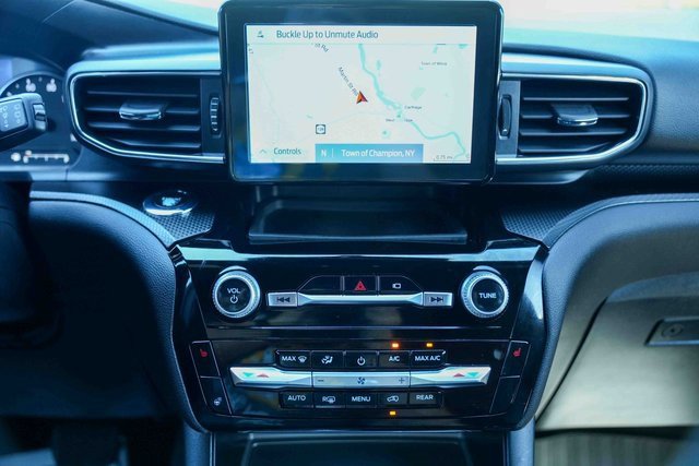 Used 2022 Ford Explorer ST-Line image 41