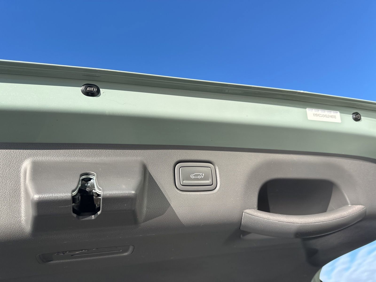 Used 2025 Hyundai Kona Limited image 20