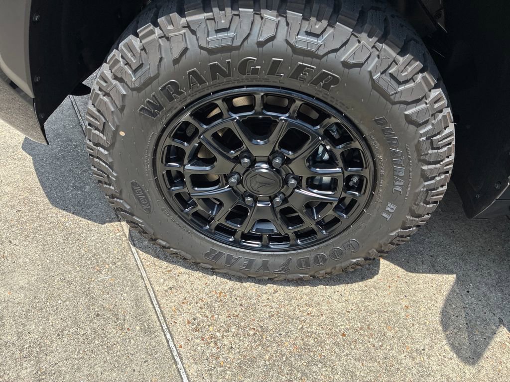 New 2026 Toyota Tundra SR5 RWD image 32