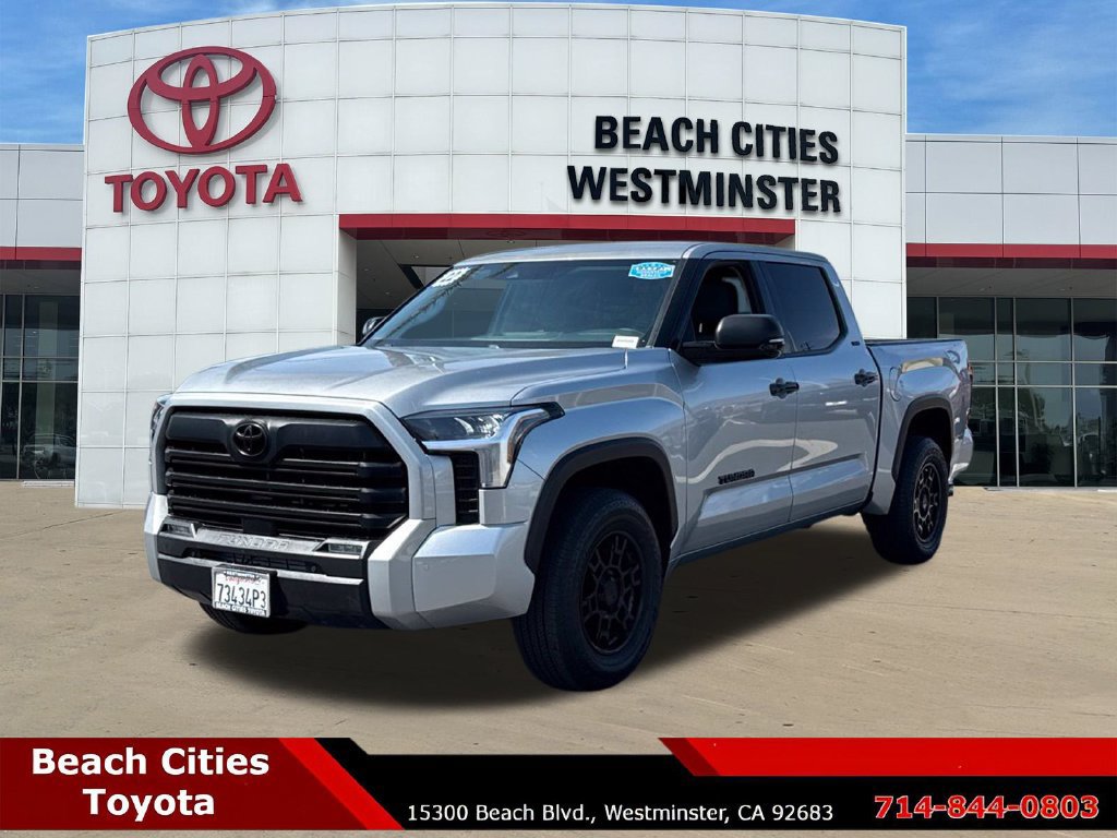 Used 2022 Toyota Tundra SR5 w/ Convenience Package RWD image 6