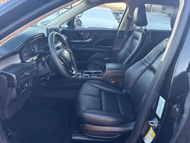 Certified 2023 Lincoln Corsair FWD image 13