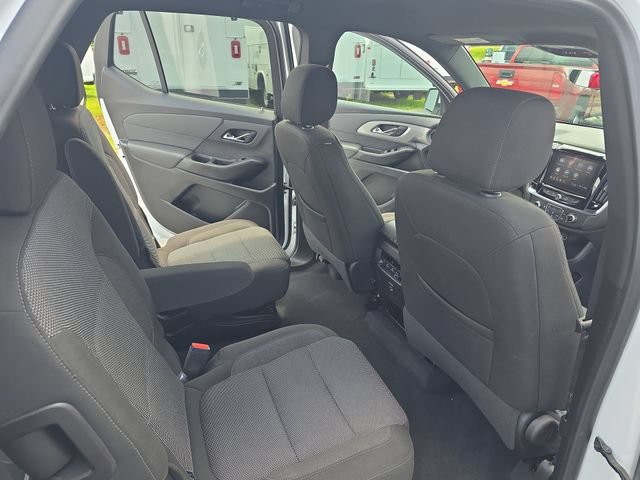 Used 2023 Chevrolet Traverse LT FWD image 12