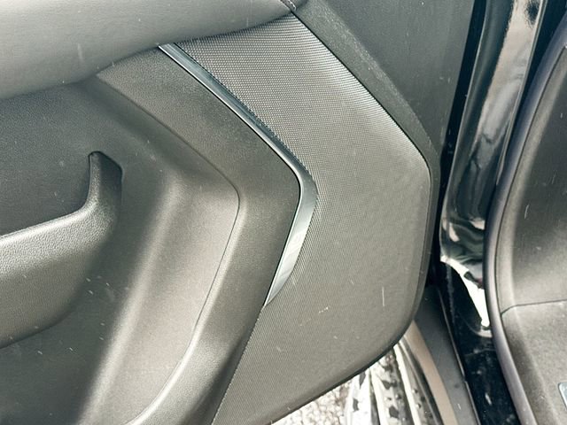 New 2026 Chevrolet Suburban LT image 20