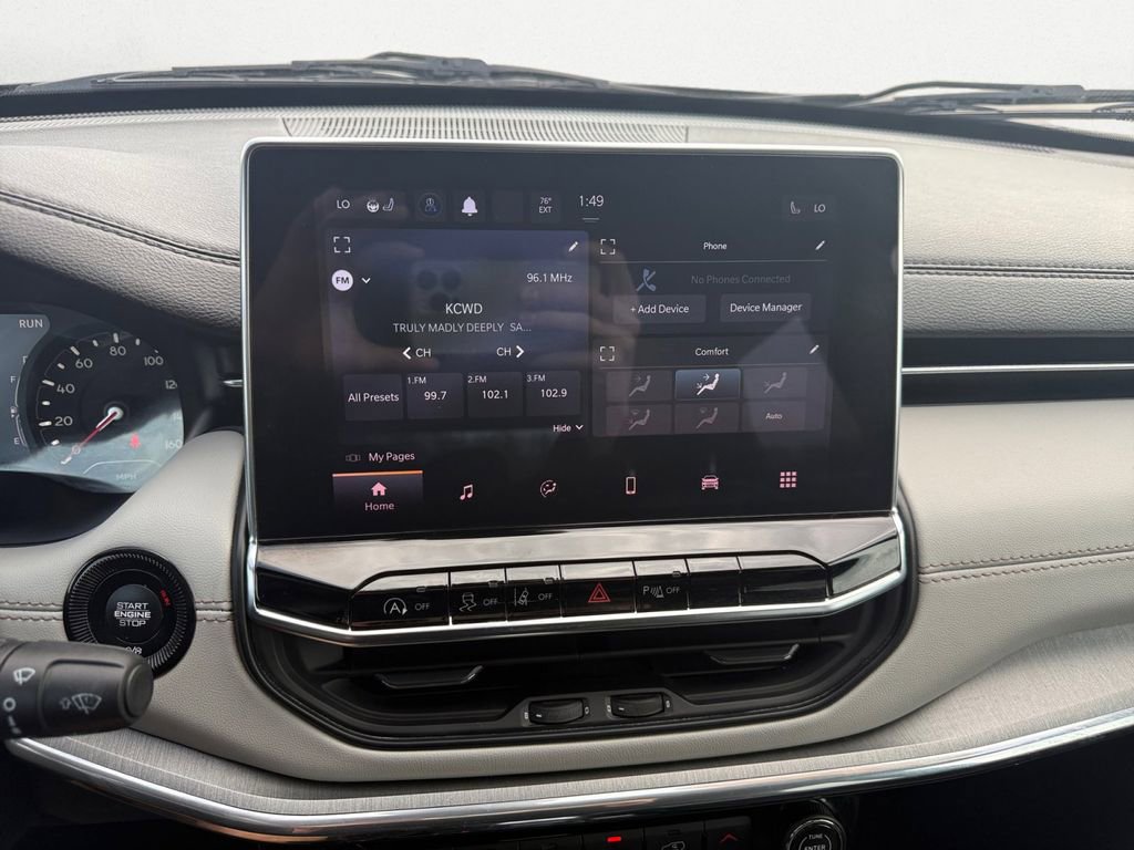 Used 2024 Jeep Compass Limited image 21