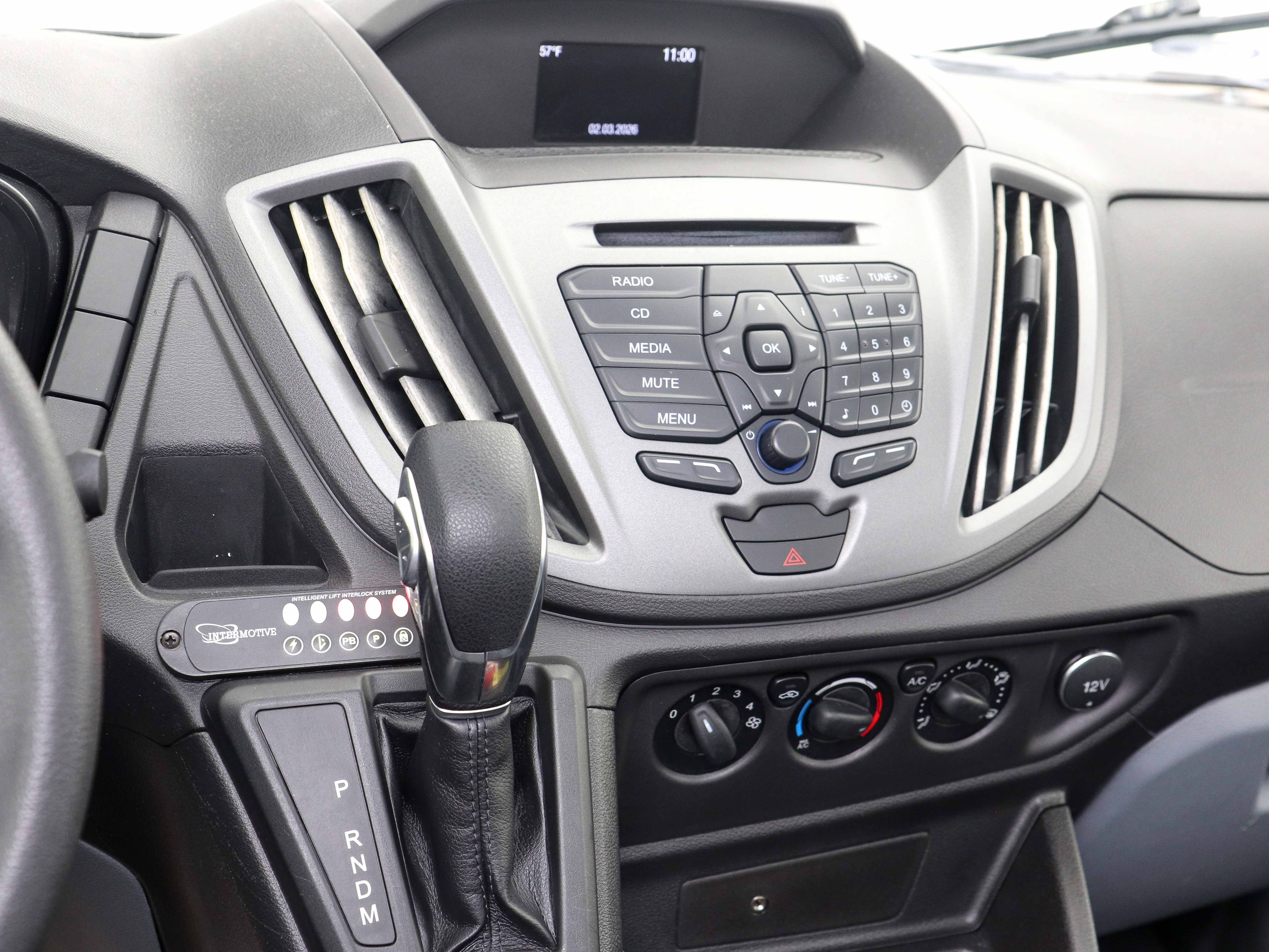 Used 2017 Ford Transit 350 XL image 29