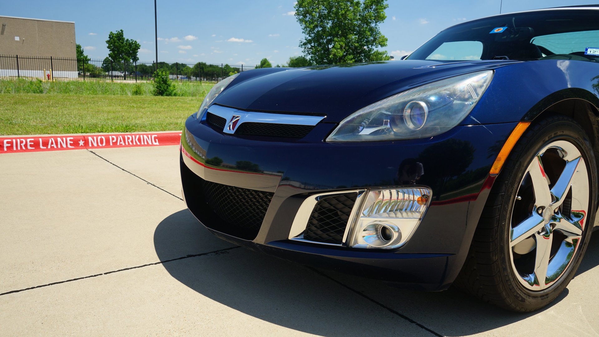 Used 2008 Saturn Sky Red Line RWD image 26
